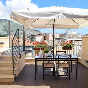 Palermo Holidays , Mondello Włochy
